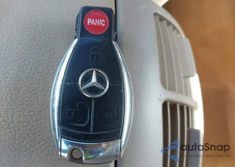 2008 Mercedes-Benz E 350 z USA, uszkodzony, nr VIN WDBUF56X18B253392